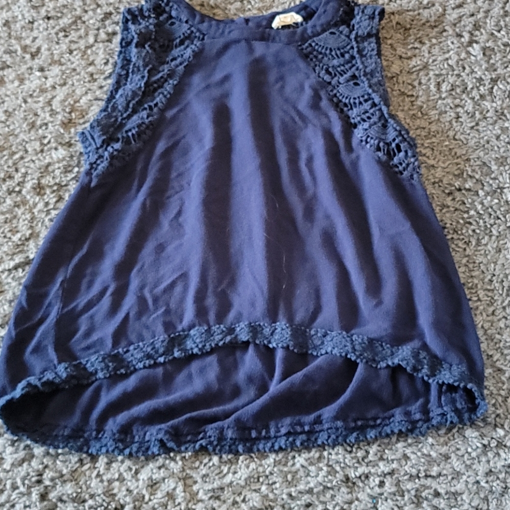 Blue tank top with lace details